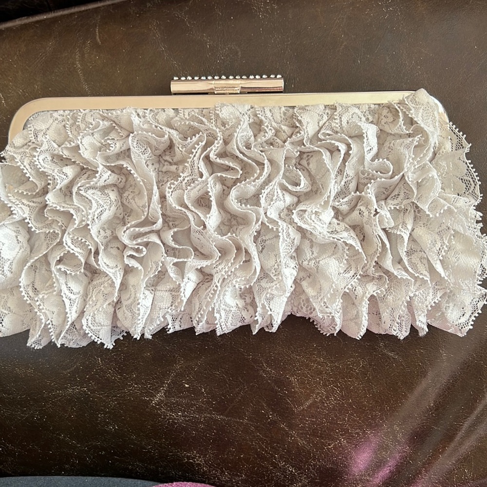 La Perla clutch